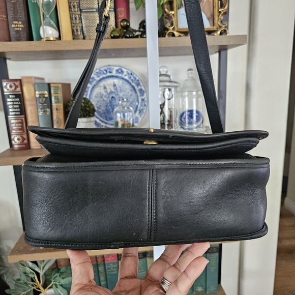 Rare! 80s Coach United States Stamp Ranch Stewardess Saddle Bag Black 0588-130 - Picture 5 of 16